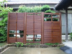 プラスチックの垣根